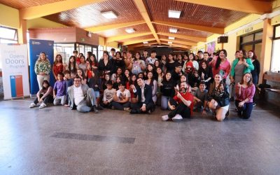 Motivar el trabajo en equipo: 60 niños, niñas y jóvenes han reforzado su inglés en el English Summer Camp propiciado por el Campus Los Ángeles