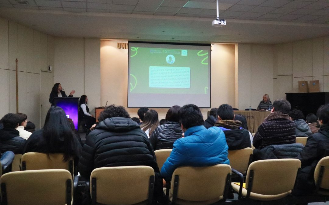 Con una buena valoración de estudiantes asistentes se realizó ciclo de charlas sobre Comunicación intercultural en la enseñanza de lenguas