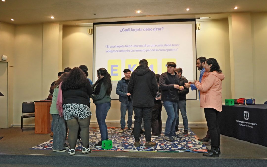 Estudiantes de pedagogía vivieron experiencia con Explora Biobío para motivar la curiosidad en sus futuras salas de clases