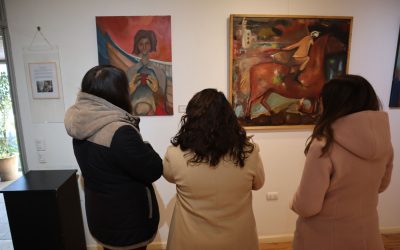 Dos artistas mostrarán su talento durante julio en exposiciones abiertas a todo público en el Campus Los Ángeles