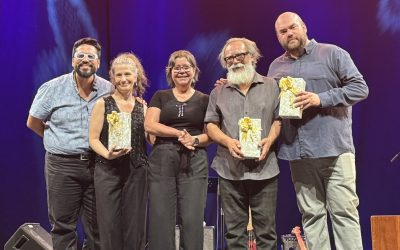 Magdalena Matthey y Tilo González dieron gala de su trayectoria musical en concierto de la Escuela de Verano 2025 en Los Ángeles