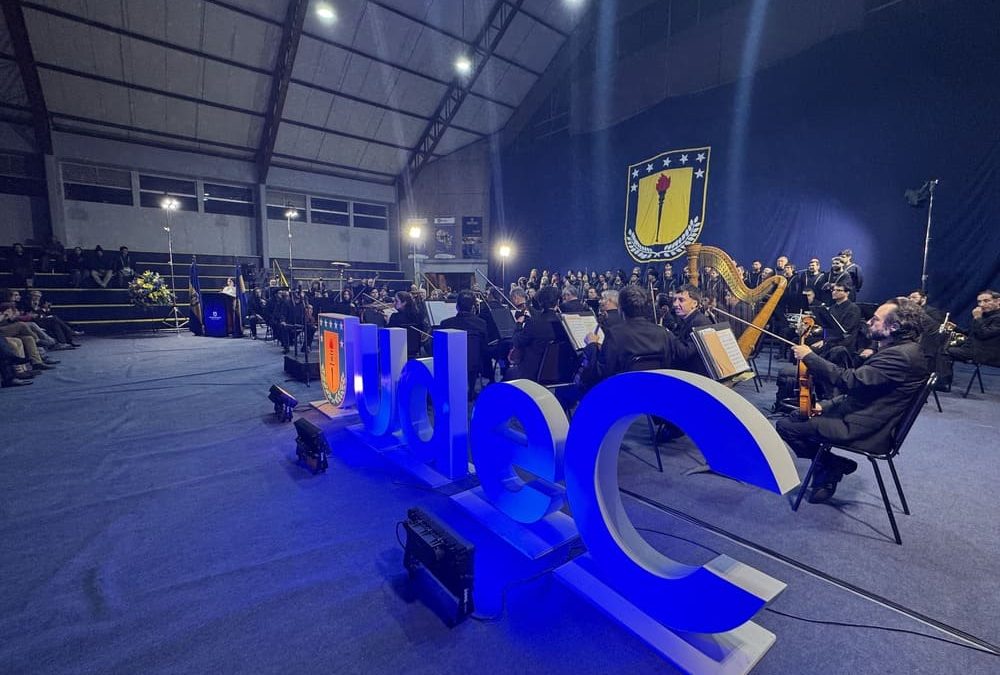 Con emotivo concierto sinfónico Universidad de Concepción celebró sus 107 años en Los Ángeles