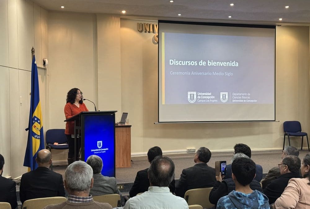 Departamento de Ciencias Básicas celebró 50 años destacando su historia, unidad y proyección hacia el futuro