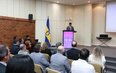 Campus Los Ángeles conmemoró aniversario institucional reconociendo trayectorias y años de servicio