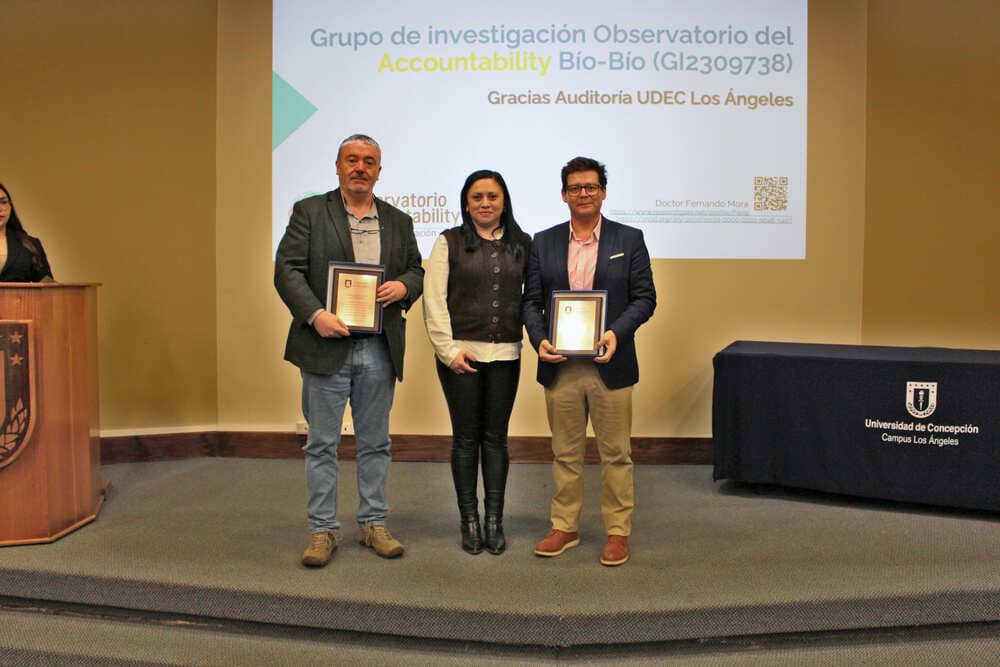 Carrera de Auditoría realizó el Primer Seminario de Investigación Contable con presencia de dos expositores