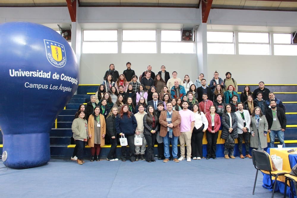 Campus Los Ángeles conmemoró los 20 años de Ingeniería en Biotecnología Vegetal reuniendo a generaciones de egresados y estudiantes