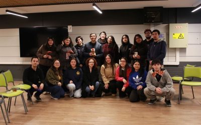 ¿Teatro para enseñar? Charla-taller motivó a futuras y futuros docentes a explorar nuevas herramientas en el aula