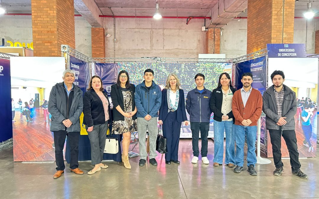 Protagonistas 2030: Campus Los Ángeles exhibió experiencias en pensamiento computacional e innovación educativa en encuentro nacional de educación superior