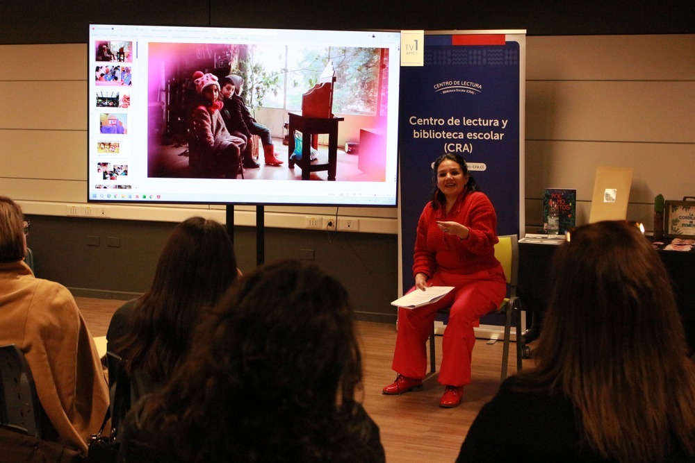 Mediación lectora entregó herramientas para fomentar la lectura en estudiantes de colegios y liceos de la provincia de Biobío