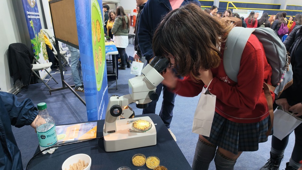 Feria de Ingeniería en Biotecnología Vegetal realizó su edición 2026 con alta convocatoria