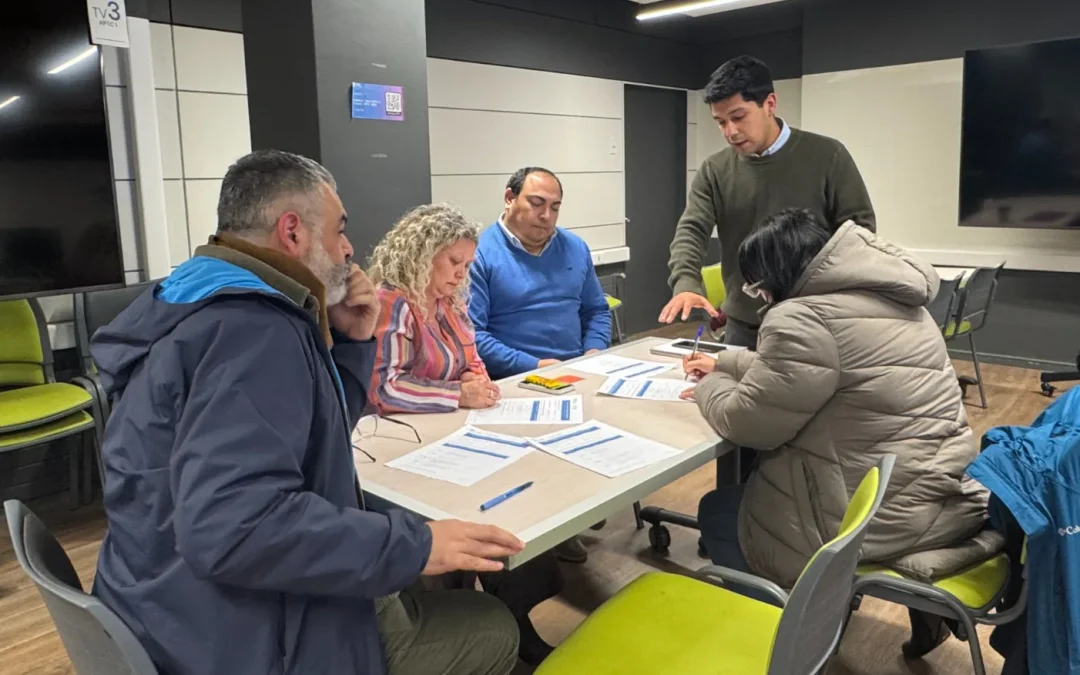 Talleres en Chillán y Los Ángeles abordan los nuevos desafíos de la Ley de Protección de Datos Personales